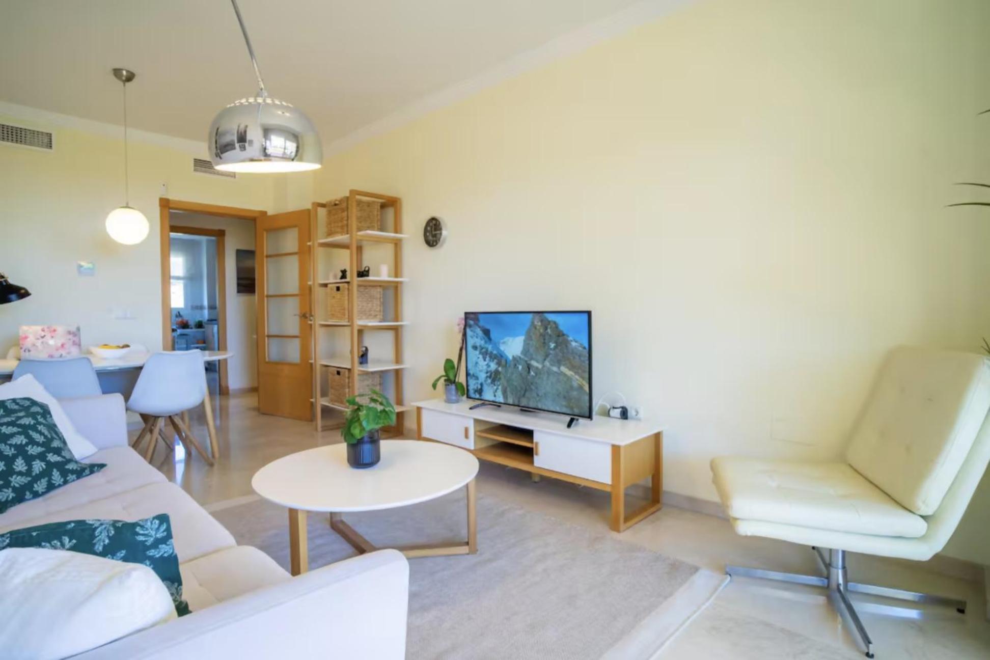 Cyv Nice Apartment W A Pool Close To The Beach بينالماذينا المظهر الخارجي الصورة